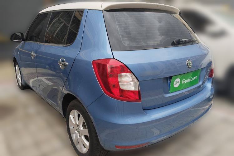 Used Skoda Fabia 2012 1.4L Automatic Crystal Edition