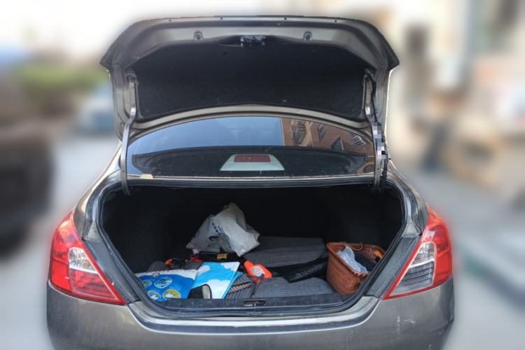 Used Nissan Sunny 2011 1.5XE CVT Comfort Edition Trunk