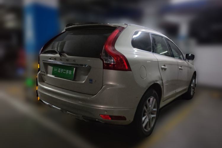 Used Volvo XC60 2016 T5 Smart Drive Edition Rear Right 45 Deg