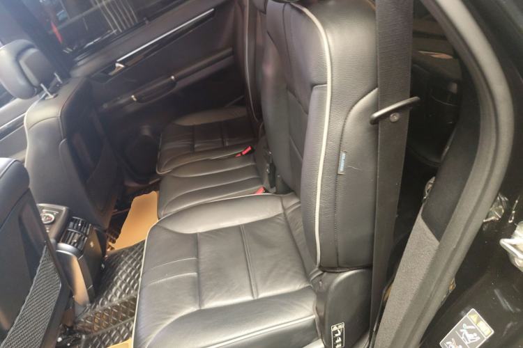 Used Mercedes-Benz R-Class 2017 R 320 4MATIC Business Edition Prestige Model Left Rear Seat