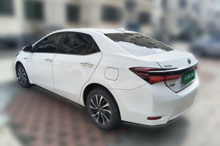 Used Toyota Corolla 2017 Revised Dual-Engine 1.8L E-CVT Leading Edition

