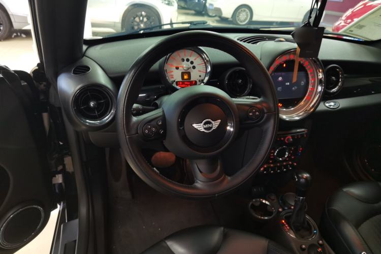 Used MINI Coupe 2012 1.6L COOPER
