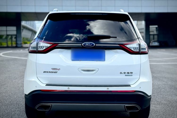 Used Ford Edge 2016 EcoBoost 245 Two-Wheel-Drive Titanium 5-Seater
