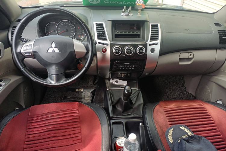 Used Mitsubishi Pajero Sport 2013 2.4L Manual Two-Wheel Drive Comfort Edition