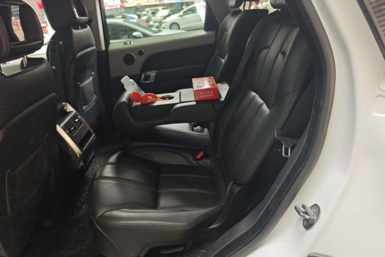 Used Land Rover Range Sport 2014 3.0 SC V6 HSE
