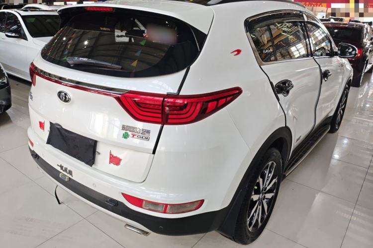 Used Kia KX5 2016 1.6T Automatic Two-Wheel Drive DLX Rear Right 45 Deg