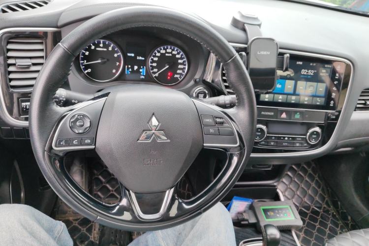 Used Mitsubishi Outlander 2021 Revised Version 2.0L Two-Wheel Drive Enjoyment Edition 5 Seats