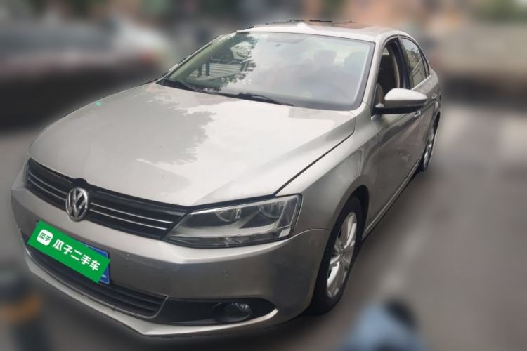 Used Volkswagen Sagitar 2012 1.4TSI Automatic Luxury Edition