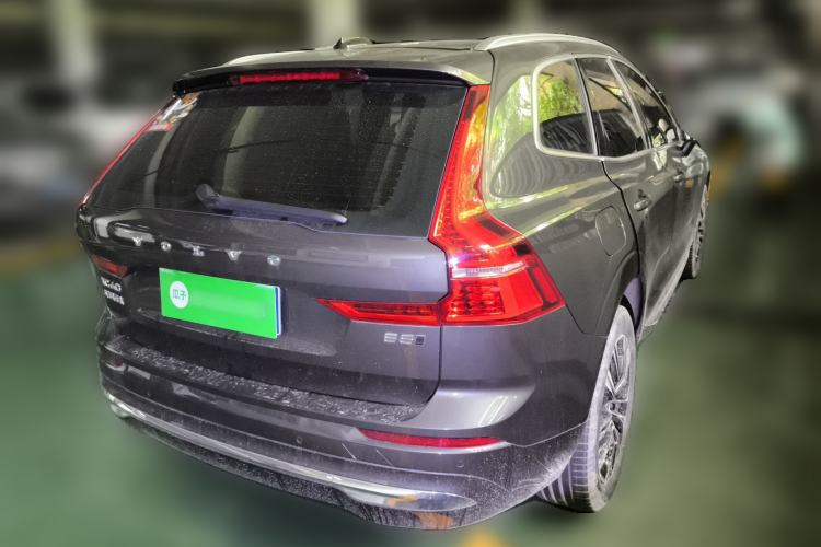 Used Volvo XC60 2022 B5 4x4 Smart Luxury Edition