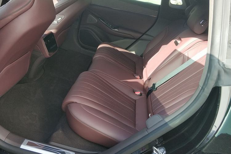 Used Denza Z9GT 2024 1100 4x4 Max First Edition Left Rear Seat