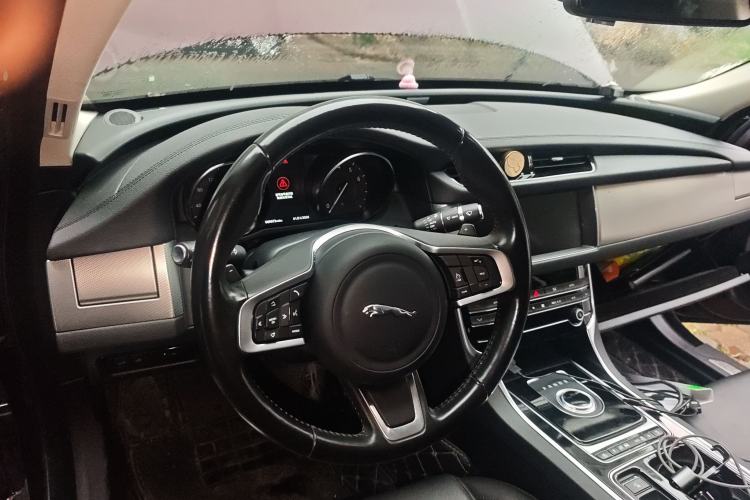 Used Jaguar XFL 2019 XFL 2.0T 200PS Two-Wheel-Drive Luxury Edition