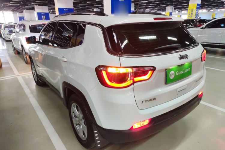 Used Jeep Compass 2019 220T Automatic Enjoyment Version
