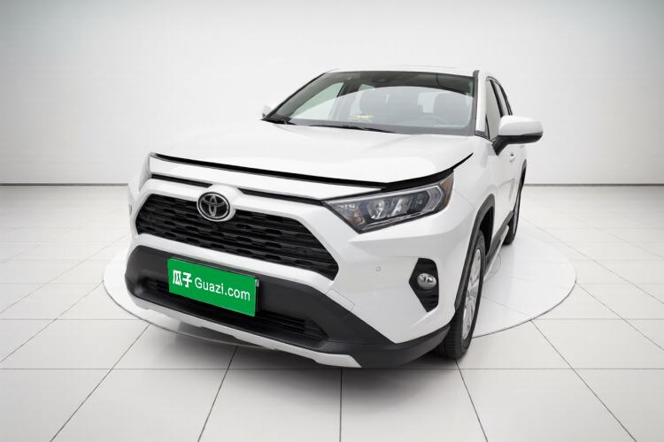 Used Toyota RAV4 2022 2.0L CVT Two-Wheel Drive Fashion Plus Edition