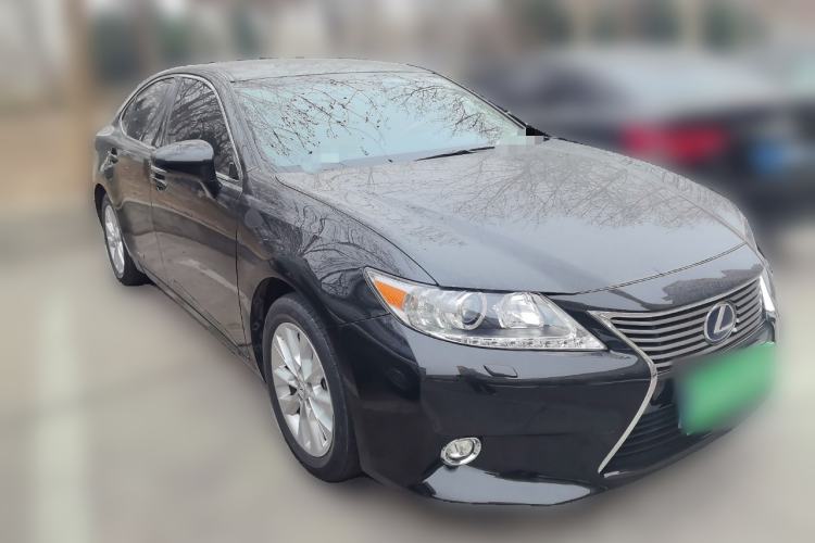 Used Lexus ES 2014 300h Luxury Edition
