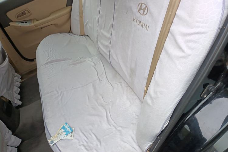 Used Hyundai Elantra 2011 1.6L Manual Comfort Version
