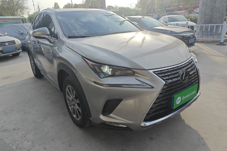 Used Lexus NX 2020 200 All-Wheel Drive Fēngshàng Version China VI Standard Front Right 45 Deg