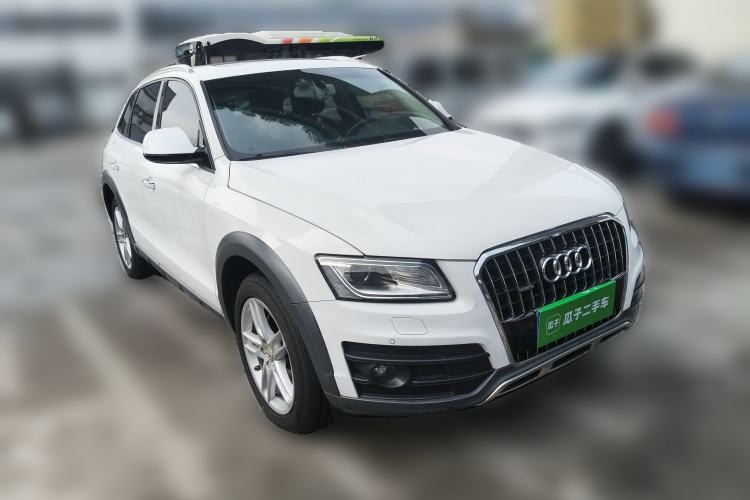 Used Audi Q5 2017 Plus 40 TFSI Technology Model
