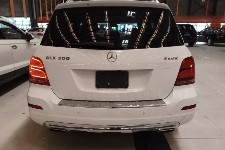 Used Mercedes-Benz GLK-Class 2013 GLK 300 4MATIC Dynamic Sunroof Model
