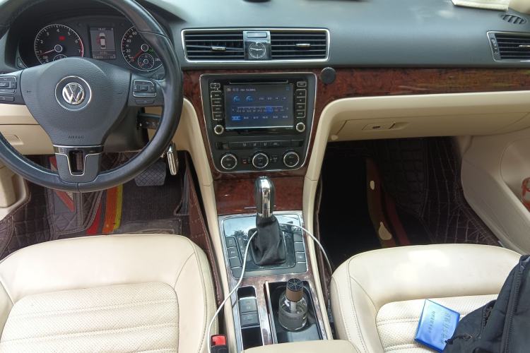 Used Volkswagen Passat 2011 2.0 TSI DSG Premium Edition
