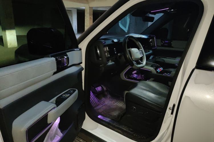 Used Formula Leopard Leopard 5 2023 Cloud Ride Flagship Edition