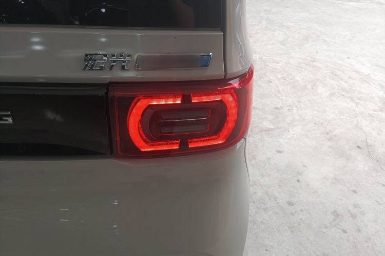 Used Wuling Hongguang MINIEV 2022 Macaron Fashion Model Lithium Iron Phosphate
