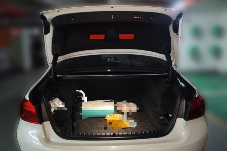 Used BMW 5 Series 2018 528Li Launch Special Edition Trunk