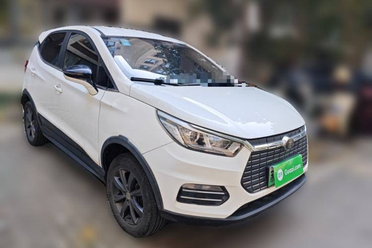 Used BYD Yuan New Energy 2018 EV360 Smart Connect Shangkoo Model Front Right 45 Deg