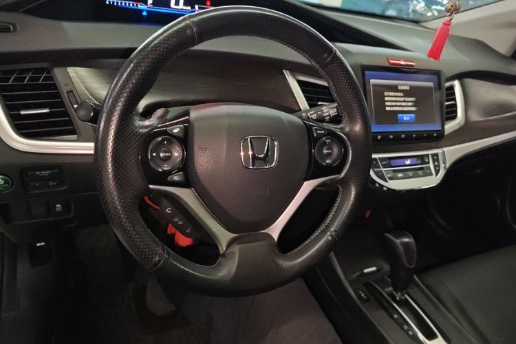 Used Honda Jade 2016 1.8L CVT Luxury Edition 5-seater
