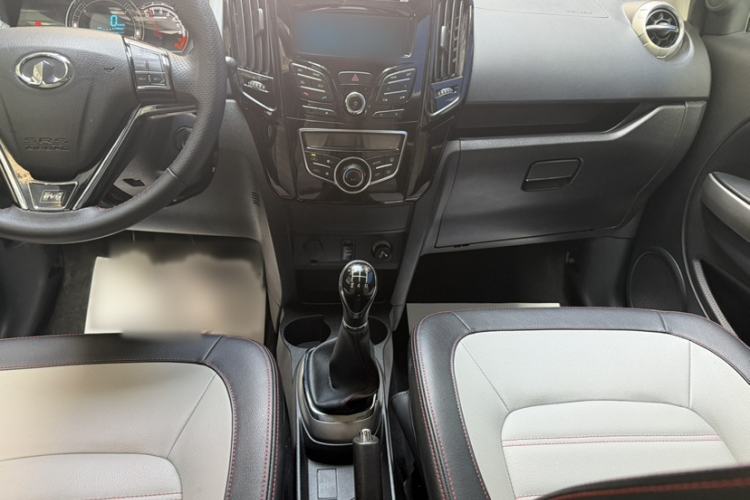 Used Great Wall M4 2014 1.5L Manual Comfort Model Interior 4