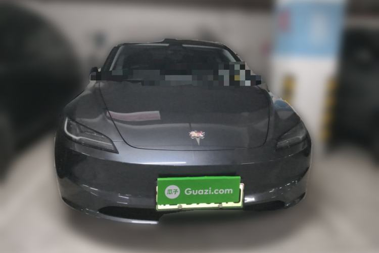 Used Tesla Model 3 2025 Rear-Wheel-Drive Version
