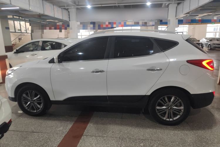 Used Hyundai ix35 2013 2.0L Automatic Two-Wheel Drive Smart GLS China IV Standard