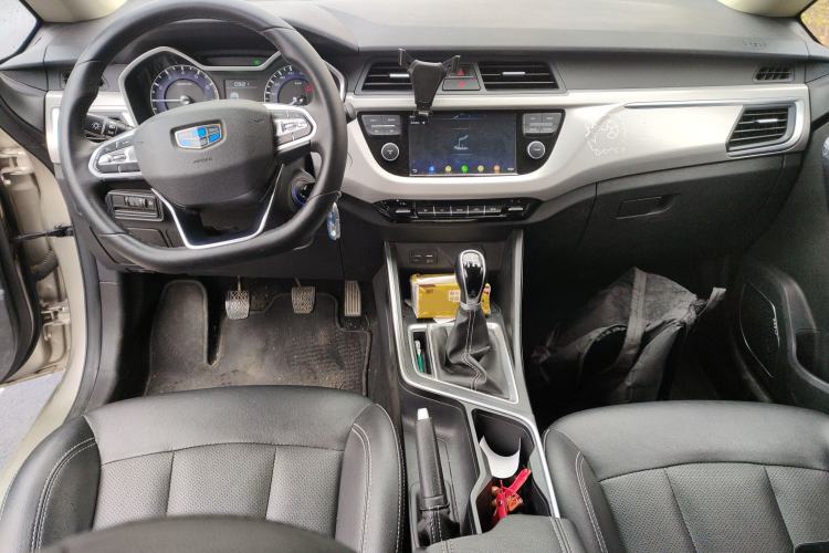 Used Geely Auto Vision X3 2019 Upgraded Model 1.5L Manual Elite Version