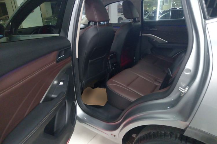 Used Wey VV6 2018 2.0T Two-Wheel-Drive Ultra-Luxury Version China V Standard