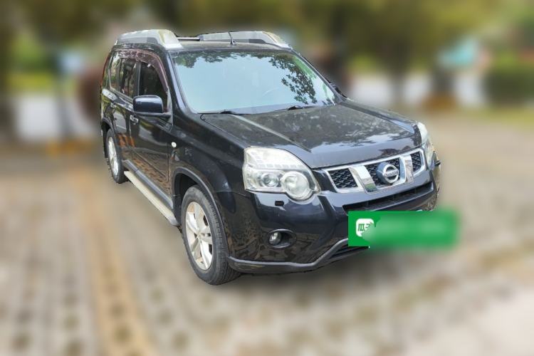 Used Nissan X-Trail 2012 2.5L CVT Flagship Edition 4WD Front Right 45 Deg