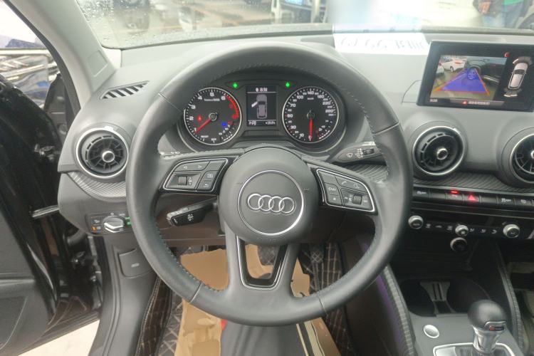 Used Audi Q2L 2021 35 TFSI Fashion Dynamic Model
