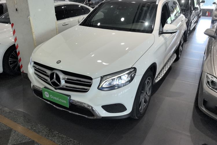 Used Mercedes-Benz GLC 2016 GLC 260 4MATIC Luxury Model