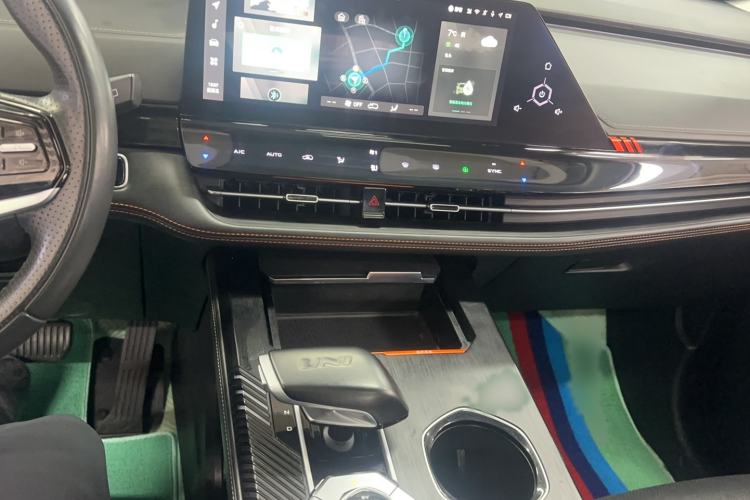 Used CHANGAN UNI-K iDD 2022 Blue Whale iDD 130km 1.5T Excellence Model