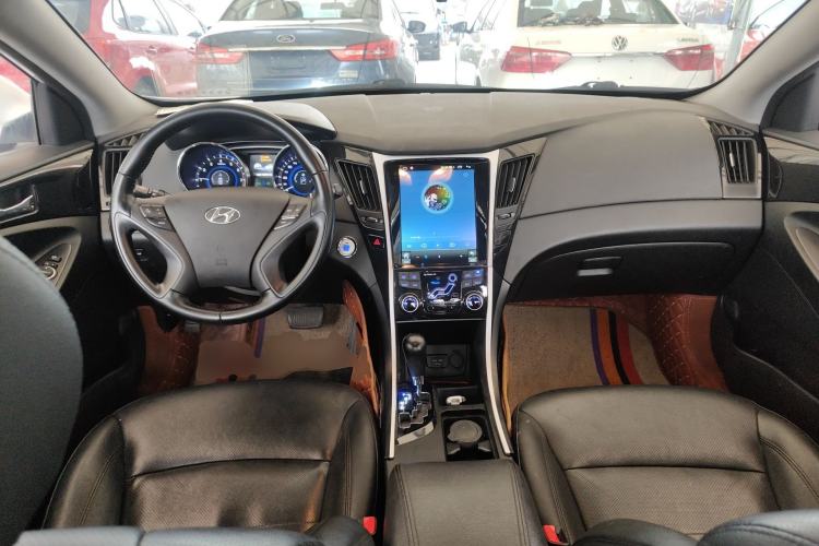 Used Hyundai Sonata 2015 Classic 2.0L Automatic Luxury Edition
