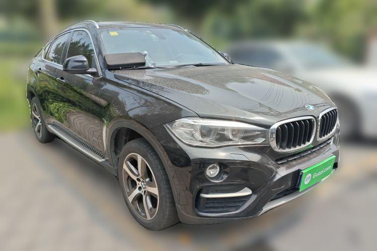 Used BMW X6 2015 xDrive35i Luxury Edition Front Right 45 Deg