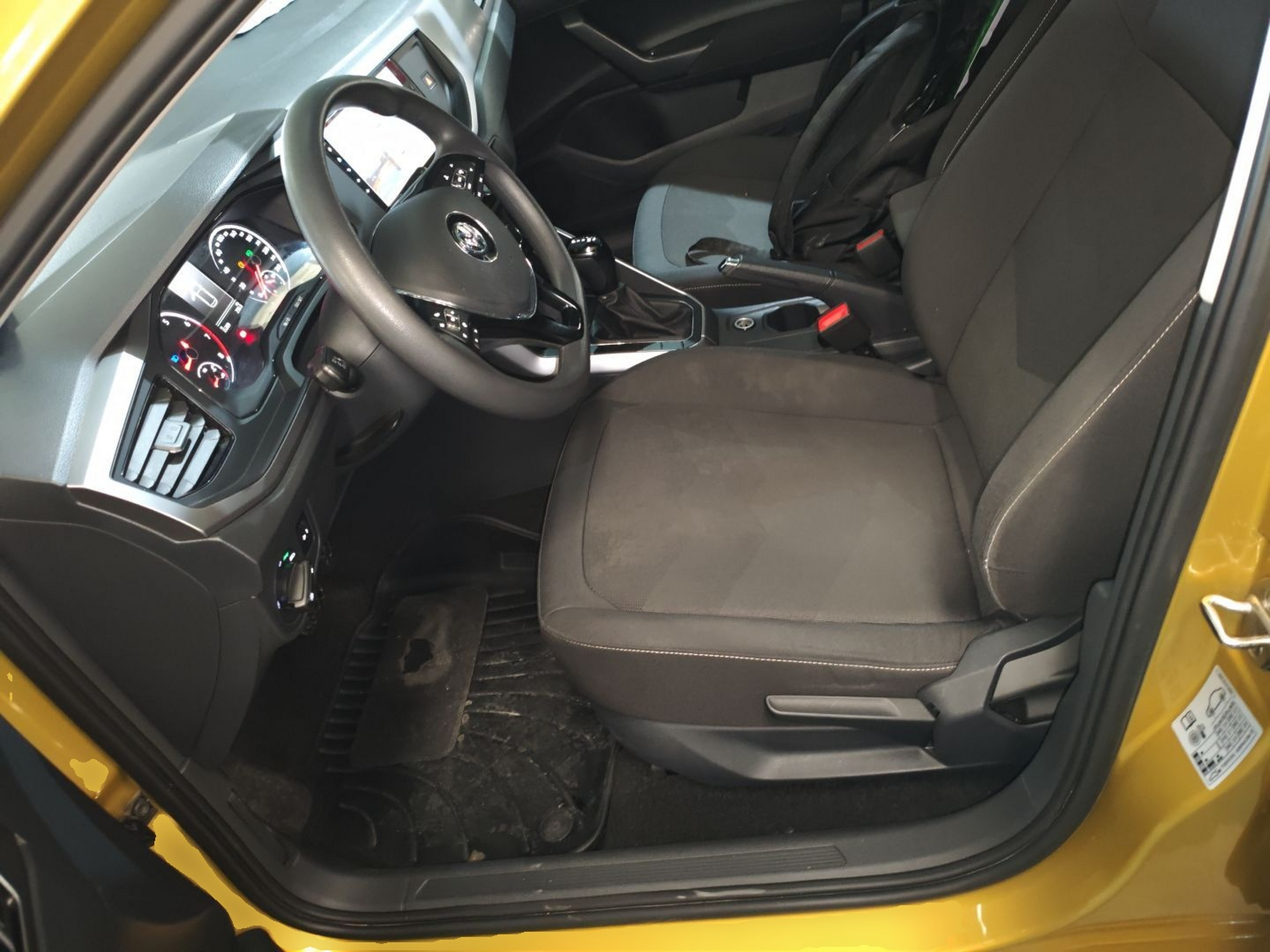Interior delantero