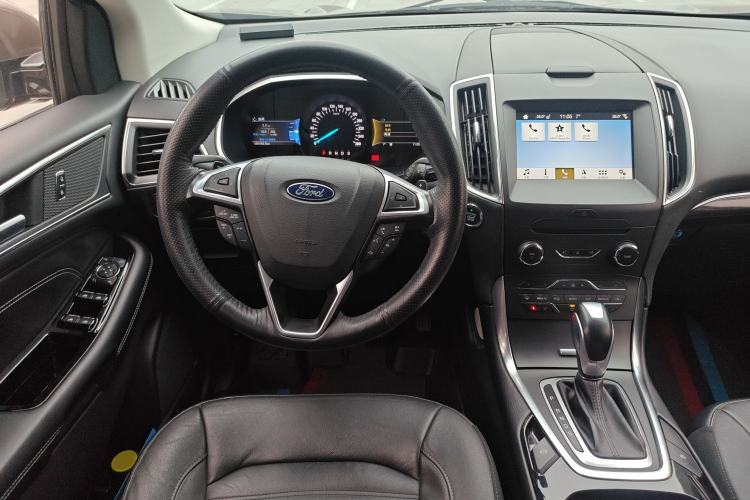 Used Ford Edge 2018 EcoBoost 245 Four-Wheel Drive Titanium 7-Seater
