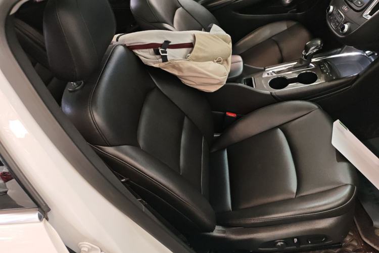 Used Chevrolet Malibu XL 2022 535T Automatic RuiLian Edition Right Front Seat