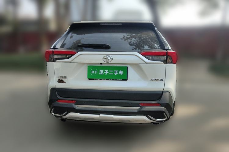 Used Toyota RAV4 2023 2.0L CVT Two-Wheel Drive 20th Anniversary Platinum Edition