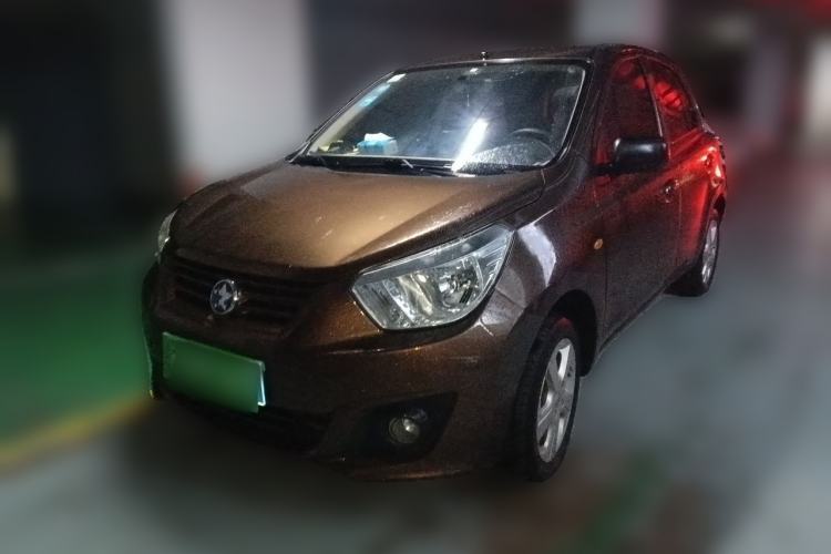 Used Venucia R30 2014 1.2L Manual Luxury Edition