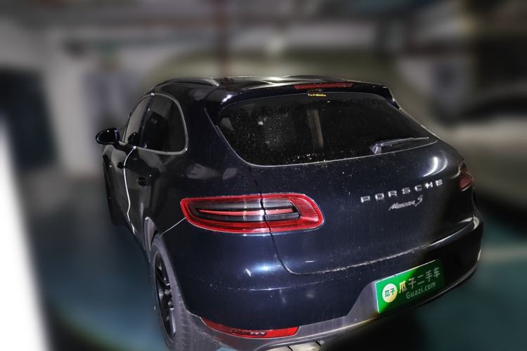 Used Porsche Macan 2017 Macan S 3.0T Rear Left 45 Deg