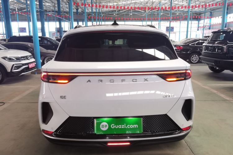 Used ARCFOX Alpha T6 2025 688MAX 175kW
