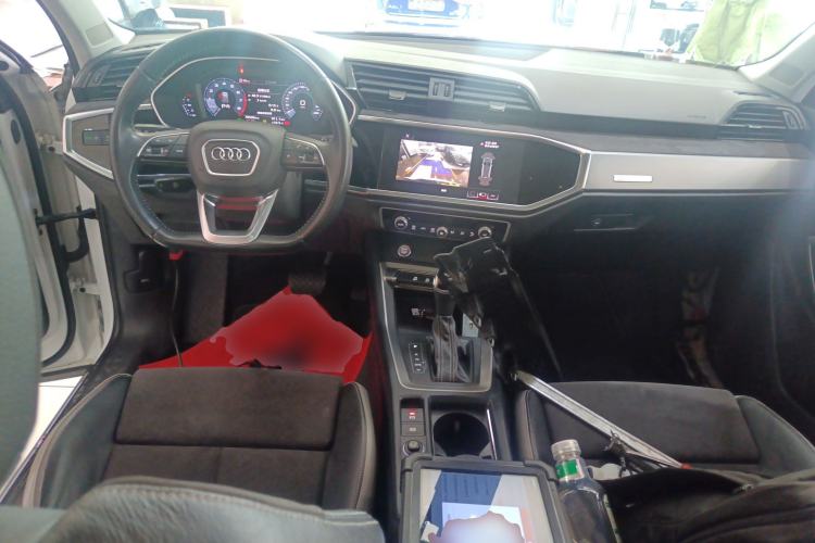 Used Audi Q3 2019 35 TFSI Fashion Dynamic Model