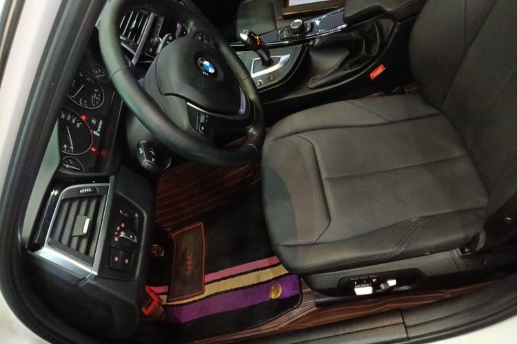 Used BMW 3 Series 2017 318Li Fashion Model
