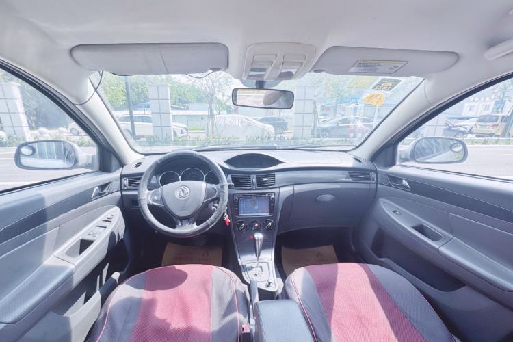 Used Dongfeng Aeolus H30 2014 CROSS 1.5L Automatic Luxury Model
