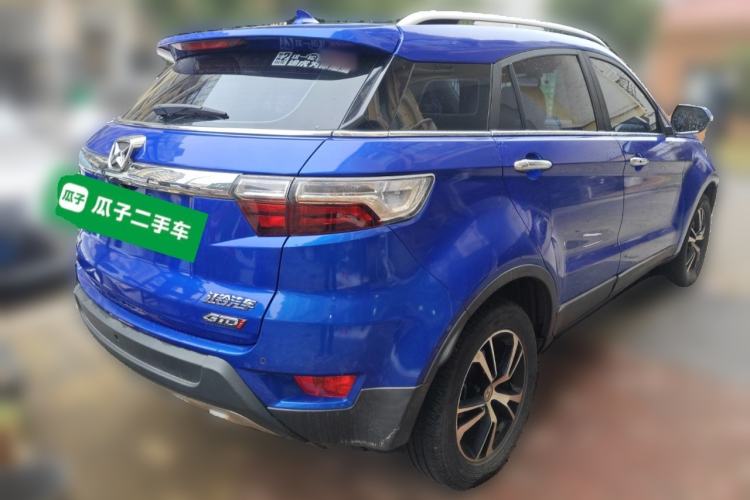 Used JMC Yusheng S330 2016 1.5L GTDi Automatic Two-Wheel Drive Prestige Edition
